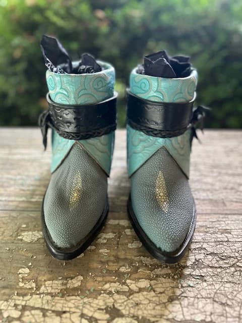 Canty Boots - Blue Stingray w/ Blue Tops (Size 10.5)